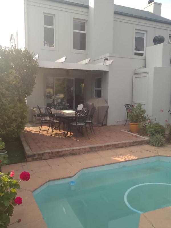 3 Bedroom Property for Sale in Heritage Park Western Cape